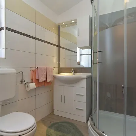 Apartment Mario 1679 Rovinj