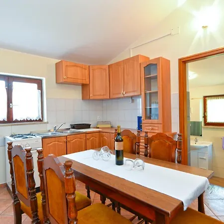 Apartment Mario 1679